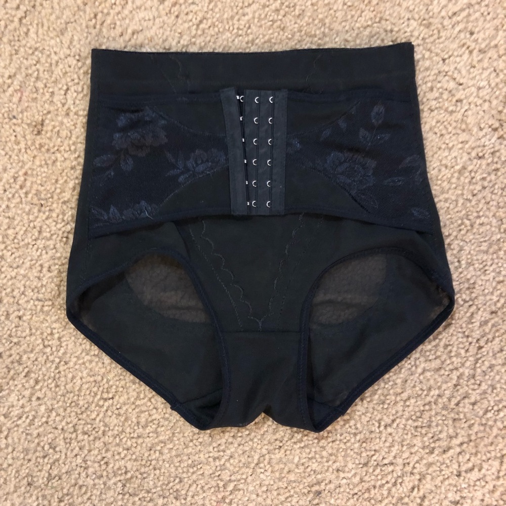 Fashion Nova tummy tuck body shaper LG